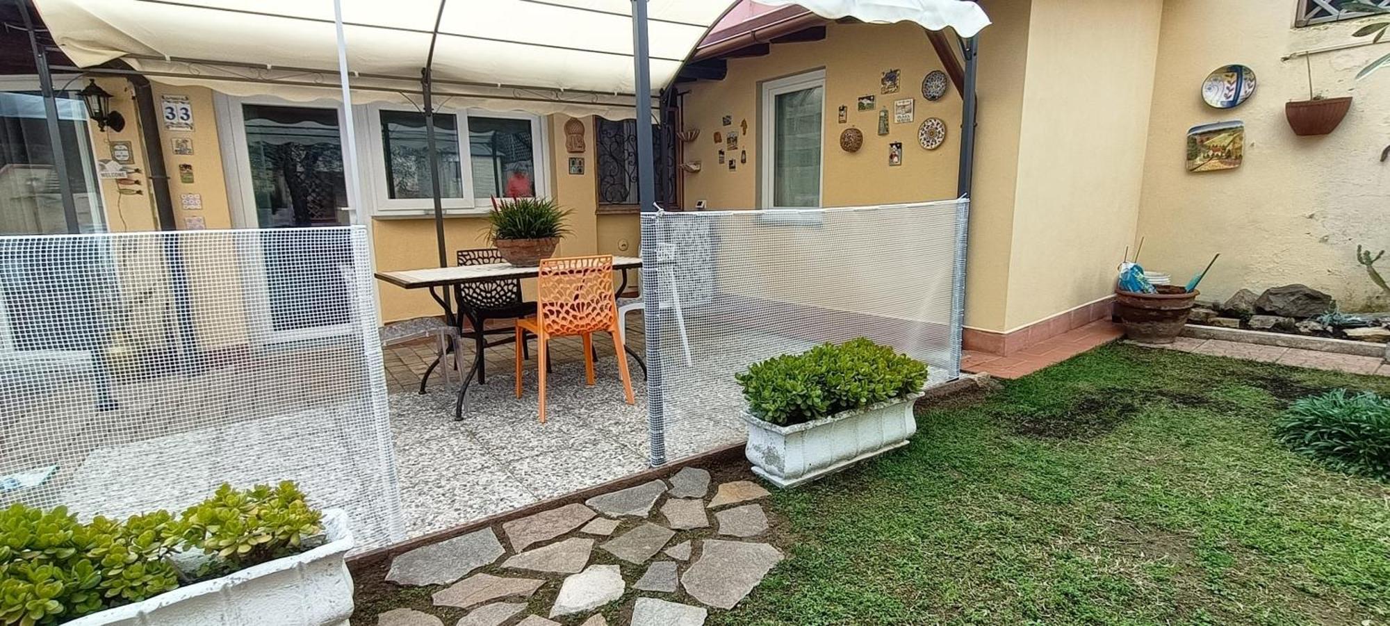 Casa In Giardino Apartment Пьомбино Екстериор снимка